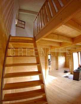 Chalet en bois - escalier