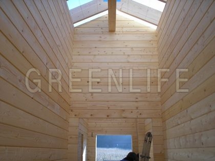 construction de la maison en bois en kit louisa